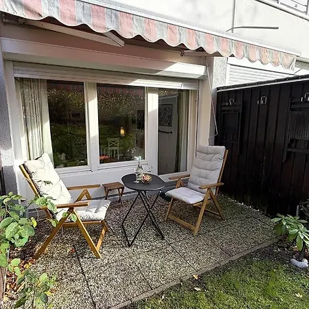Ostseekoje Timmendorfer , Parkplatz , 100 M Zum Apartment Timmendorfer Strand